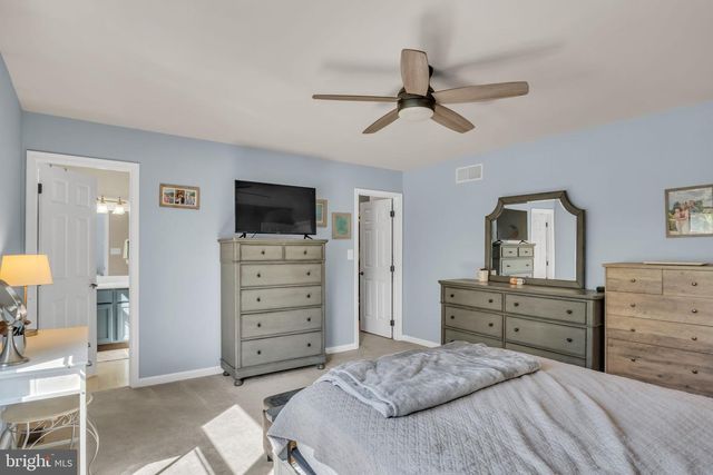 1490 MAPLEWOOD DR, New Cumberland, PA 17070