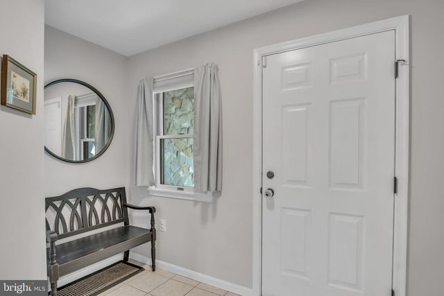 1490 MAPLEWOOD DR, New Cumberland, PA 17070