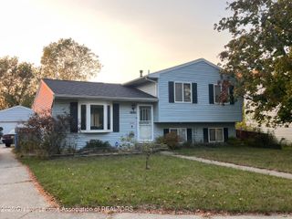 5830 Granary Lane, Lansing, MI 48911