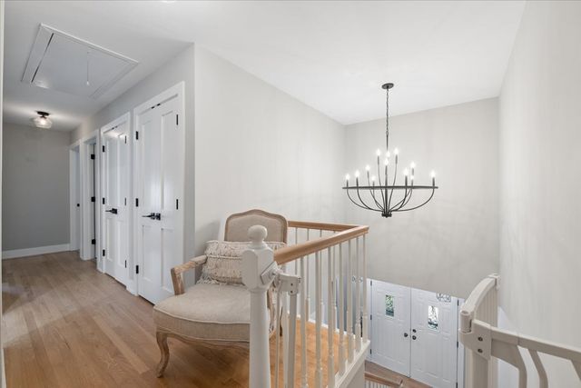 6729 W Ardmore Avenue, Chicago, IL 60631