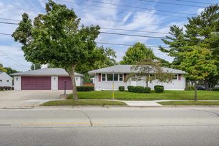 1204 Pflaum Road, Madison, WI 53716