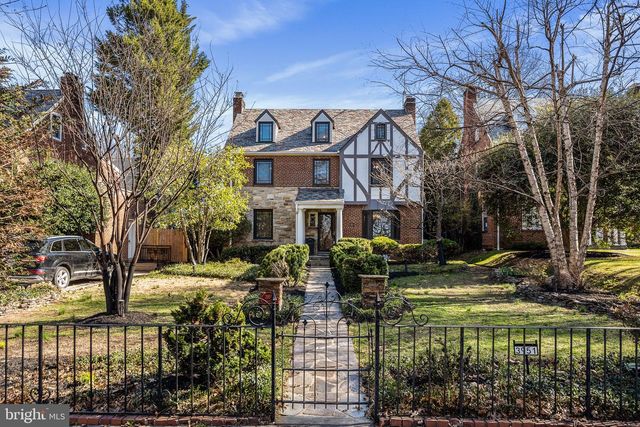 3951 MASSACHUSETTS AVE NW, Washington, DC 20016