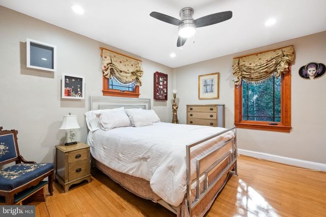 3951 MASSACHUSETTS AVE NW, Washington, DC 20016