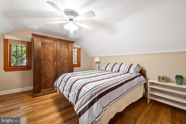 3951 MASSACHUSETTS AVE NW, Washington, DC 20016