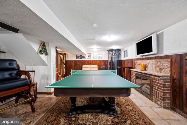 3951 MASSACHUSETTS AVE NW, Washington, DC 20016