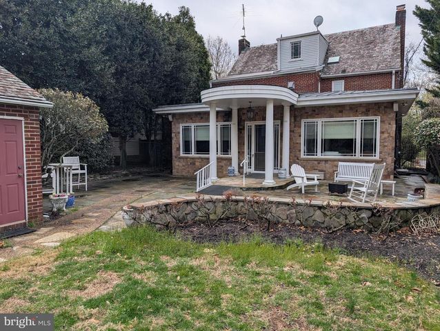 3951 MASSACHUSETTS AVE NW, Washington, DC 20016