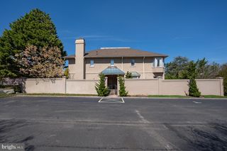 1044 LINDY LN #10-44, Bala Cynwyd, PA 19004