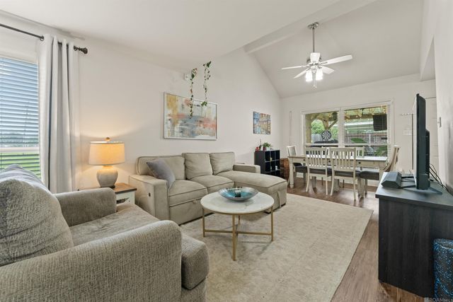 2456 Brightside Dr, Baton Rouge, LA 70820