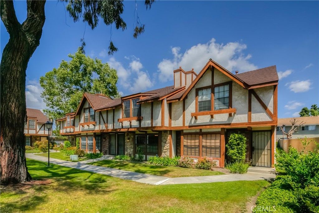 1173 S Paula 19, Fullerton, CA 92833