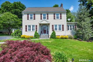 22 West Street, Cromwell, CT 06416