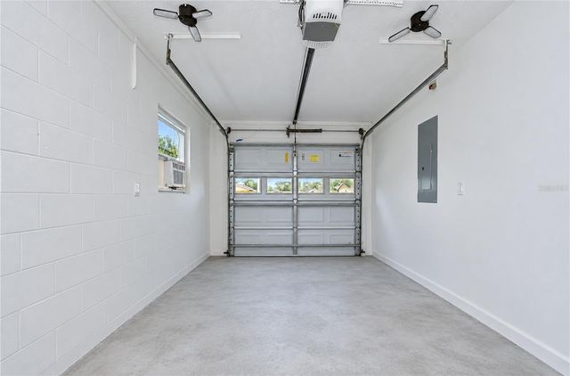 8013 W ELM STREET, Tampa, FL 33615