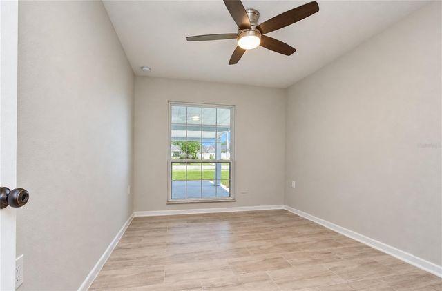 8013 W ELM STREET, Tampa, FL 33615