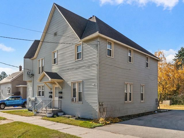 1610 Jackson STREET, Two Rivers, WI 54241