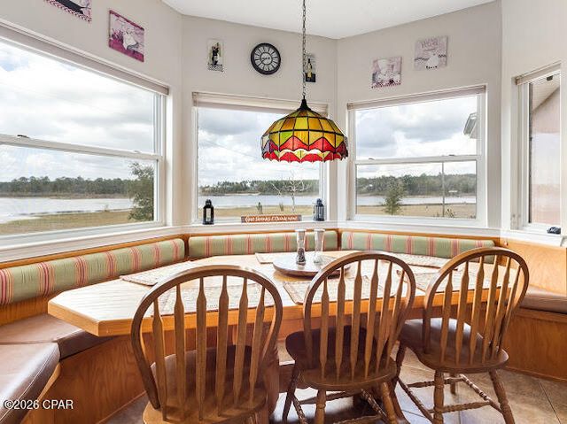 5096 Lake Ridge Drive, Chipley, FL 32428