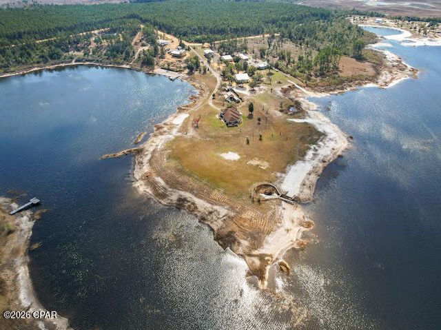 5096 Lake Ridge Drive, Chipley, FL 32428