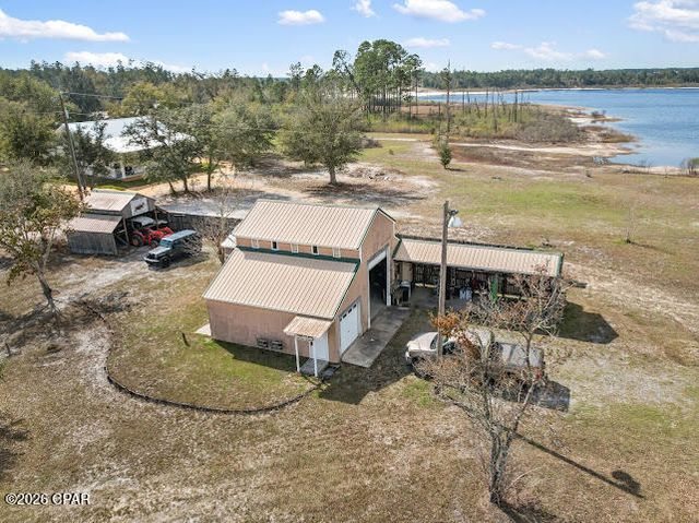5096 Lake Ridge Drive, Chipley, FL 32428
