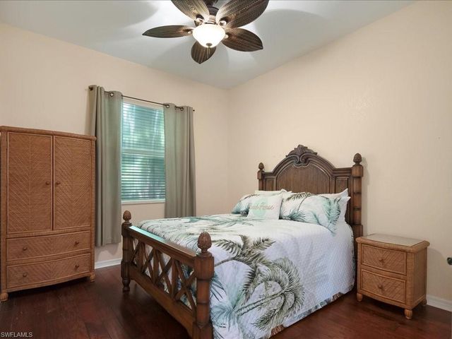 1309 Briarwood CT, Naples, FL 34104