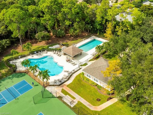 1309 Briarwood CT, Naples, FL 34104