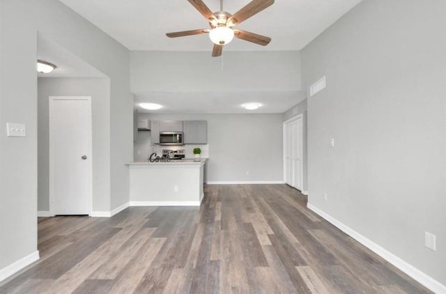 10101 S Gessner Road 811, Houston, TX 77071