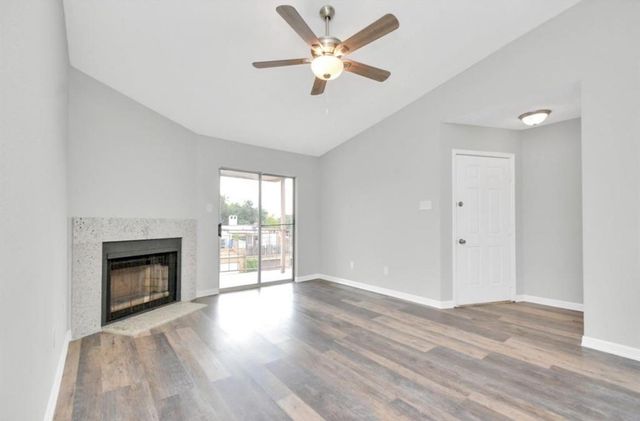10101 S Gessner Road 811, Houston, TX 77071