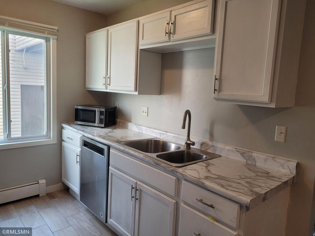 10840 Rockford Road 111, Plymouth, MN 55442 — photo 4