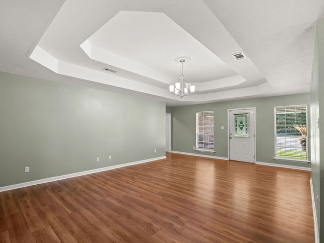 212 Section Line Rd, Leesville, LA 71446