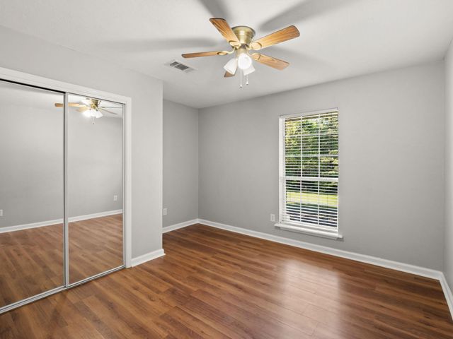 212 Section Line Rd, Leesville, LA 71446