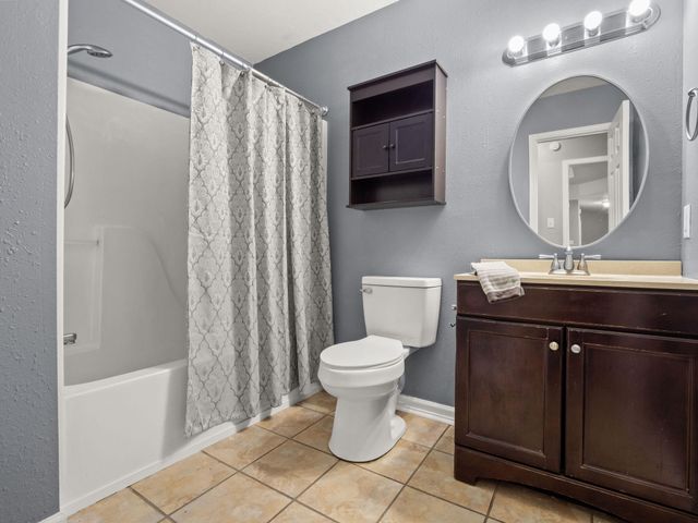 212 Section Line Rd, Leesville, LA 71446