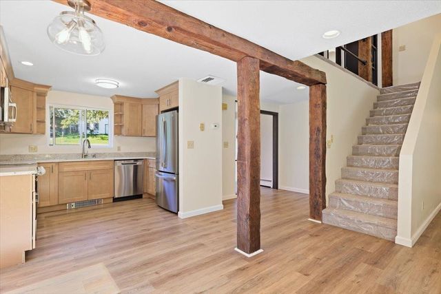 104R Fordway Extension, Derry, NH 03038