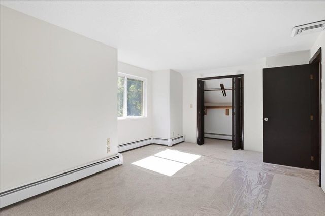 104R Fordway Extension, Derry, NH 03038