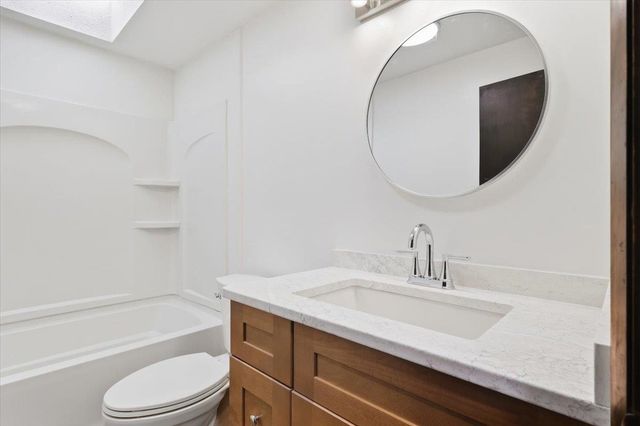 104R Fordway Extension, Derry, NH 03038