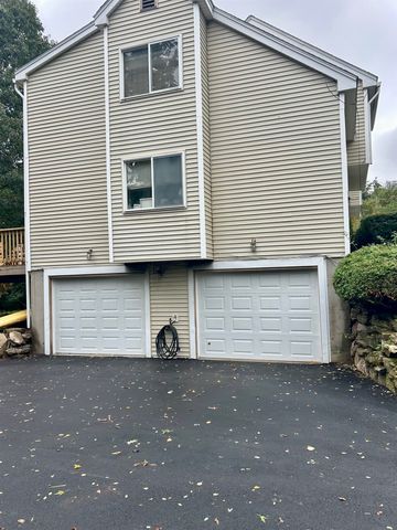 104R Fordway Extension, Derry, NH 03038