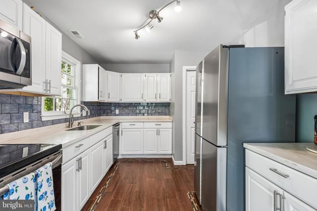 819 CHAPEL FARM DR, Easton, MD 21601