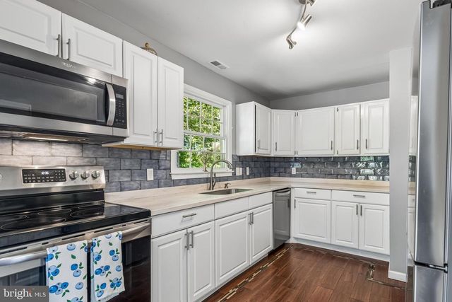 819 CHAPEL FARM DR, Easton, MD 21601