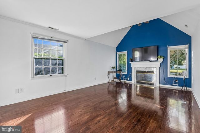 819 CHAPEL FARM DR, Easton, MD 21601