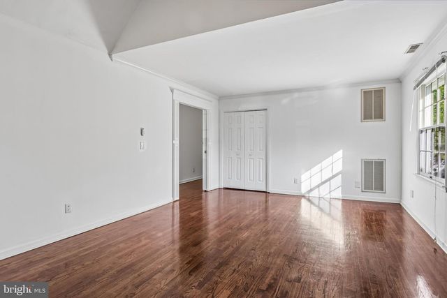 819 CHAPEL FARM DR, Easton, MD 21601