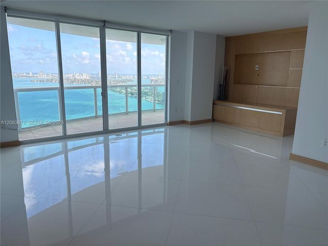 1800 N Bayshore Drive 3601, Miami, FL 33132