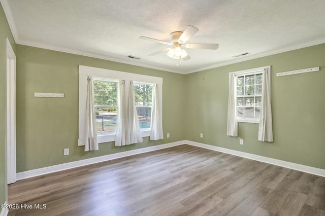 157 Flat Rock Lane, Aberdeen, NC 28315