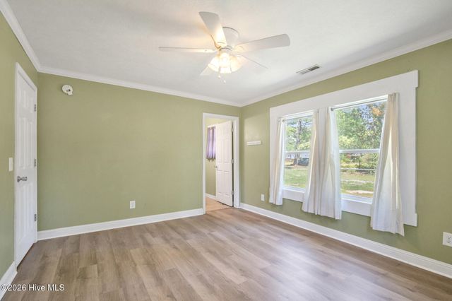 157 Flat Rock Lane, Aberdeen, NC 28315