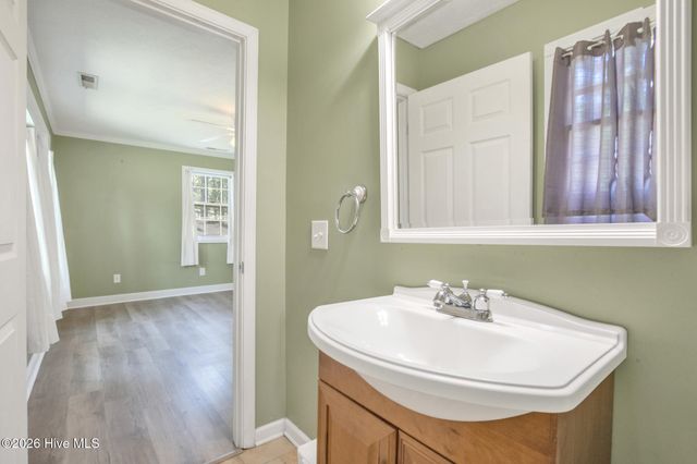 157 Flat Rock Lane, Aberdeen, NC 28315