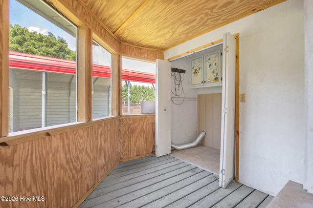 157 Flat Rock Lane, Aberdeen, NC 28315