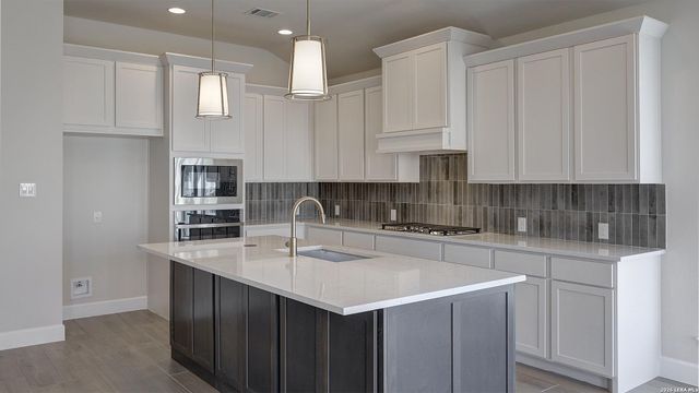 277 Sasparilla, Boerne, TX 78006