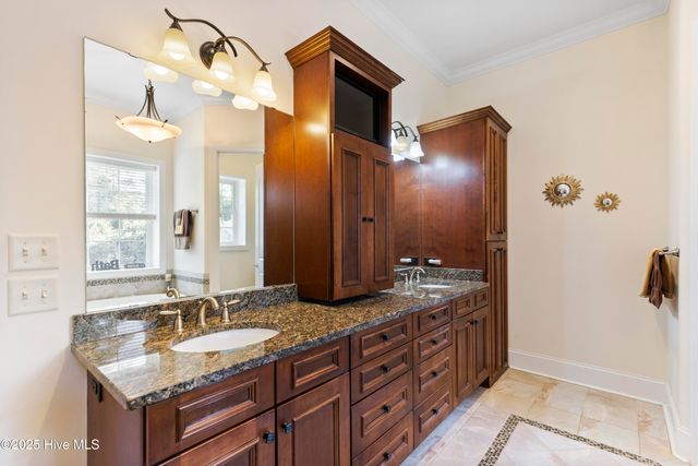 3992 Wyndmere Drive, Southport, NC 28461