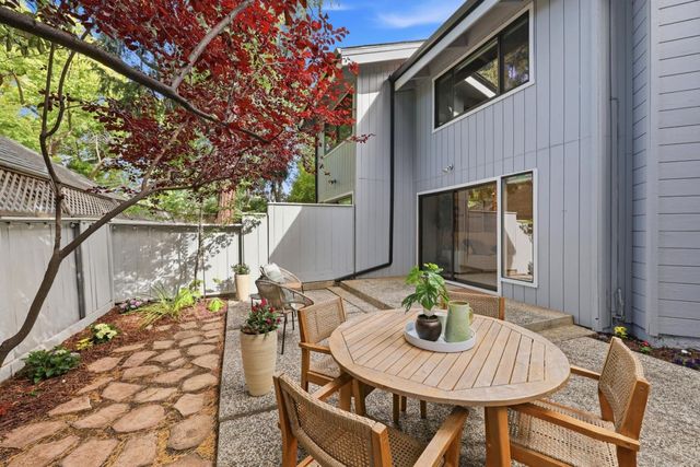 623 Middle Avenue, Menlo Park, CA 94025
