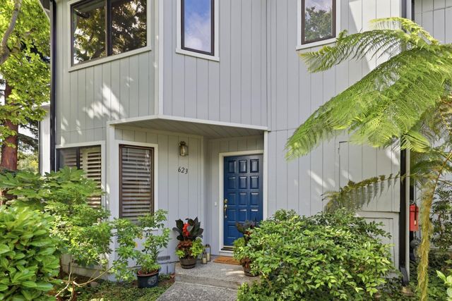 623 Middle Avenue, Menlo Park, CA 94025