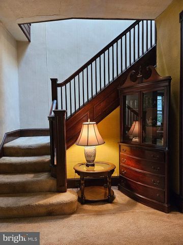 1850 ONTARIO PL NW, Washington, DC 20009