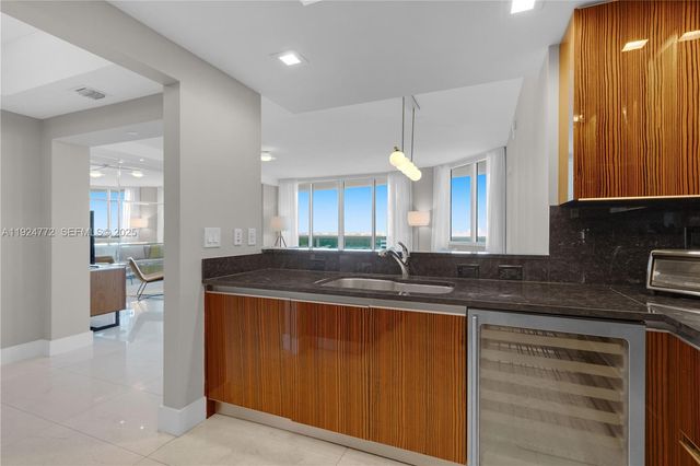 2711 S Ocean Dr 2701, Hollywood, FL 33019