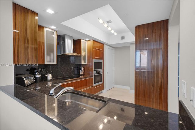 2711 S Ocean Dr 2701, Hollywood, FL 33019