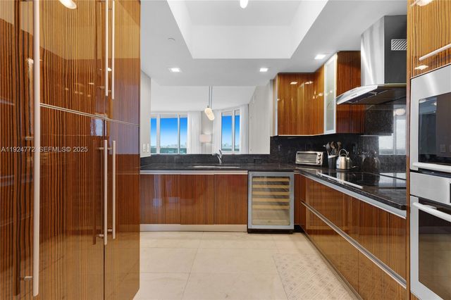 2711 S Ocean Dr 2701, Hollywood, FL 33019