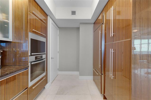 2711 S Ocean Dr 2701, Hollywood, FL 33019